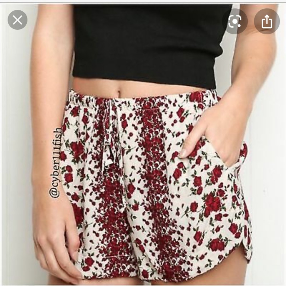 Brandy Melville shorts